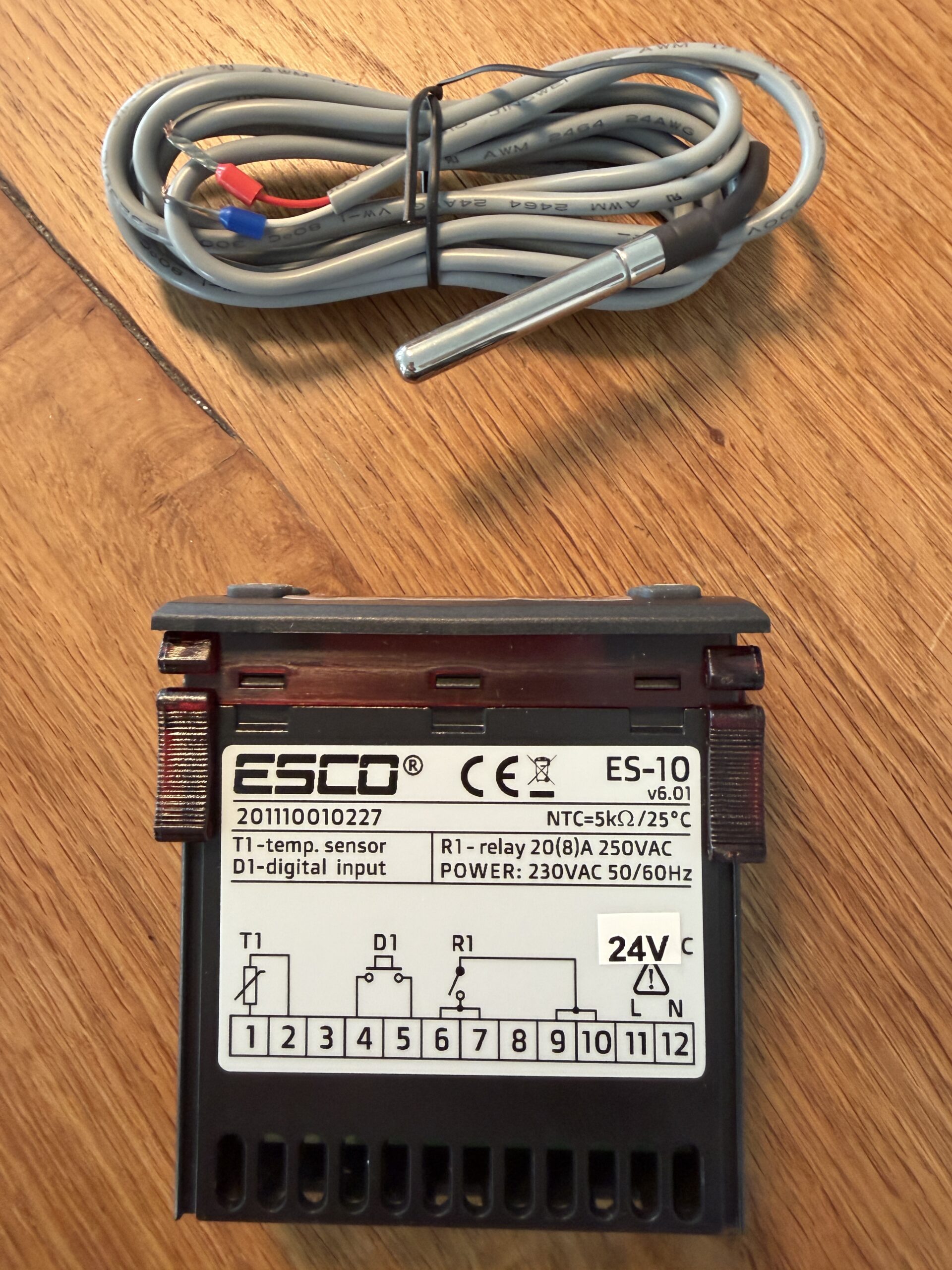 ESCO Thermostat 24 Volt1